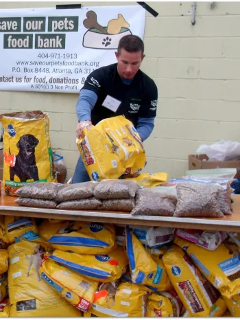 pet food bank
